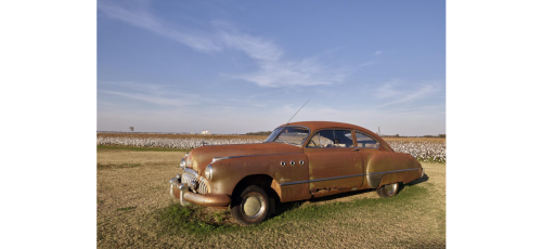 Vintage Car in Mississippi