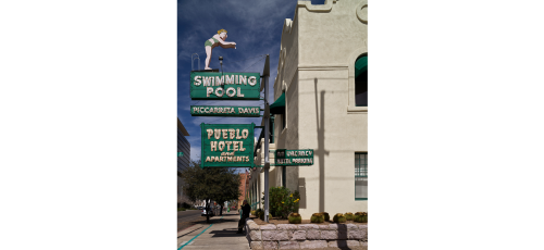 Vintage-Diving-Girl-SIgn-in-Tucson-Arizona.png